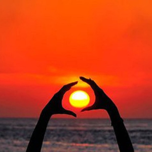 你帮我下个黄色一级片
